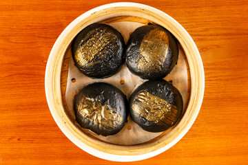 Szechuan lava buns with custard