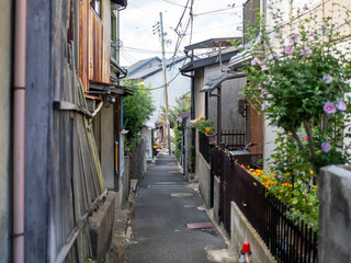 Obraz premium 大阪府池田市の路地の風景