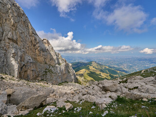 GRAN SASSO: il Vallone delle Cornacchie e il Corno Piccolo - Prati di Tivoli