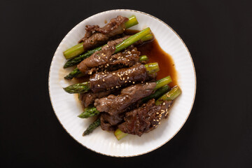 アスパラガス　牛肉巻き