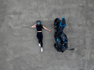 Girl and her therapist 