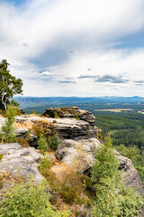 Fototapeta premium Aussichtspunkt auf dem Großen Zschirnstein im Elbsandsteingebirge