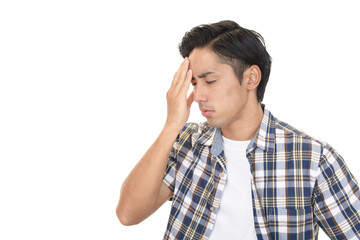 気分が落ち込む男性