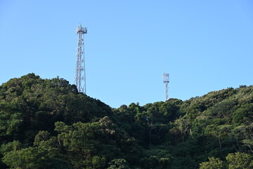 伊豆の下賀茂の山にある携帯の鉄塔の風景