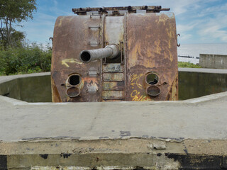 artillery defense by the sea