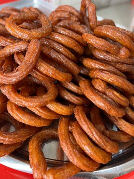 traditional dessert in adana, fungal, halka tatlısı