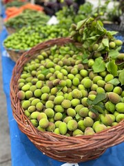 green peas in a basket