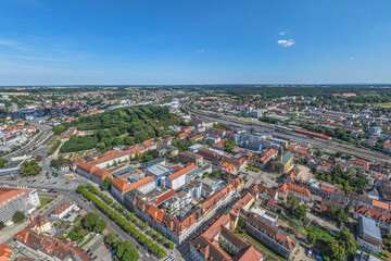 Obraz premium Ausblick auf die mittelfränkische Bezirkshauptstadt Ansbach an der fränkischen Rezat