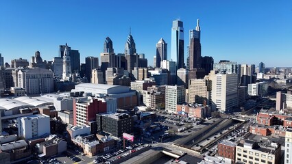 Fototapeta premium Downtown Philadelphia In Philadelphia Pennsylvania United States. Aerial View Of A Bustling Downtown Cityscape With Modern Buildings. Business Sky Downtown Cityscape. Business Downtown Panorama.