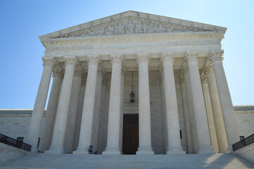 Obraz premium The United States Supreme Court Building in Washington D.C., USA.