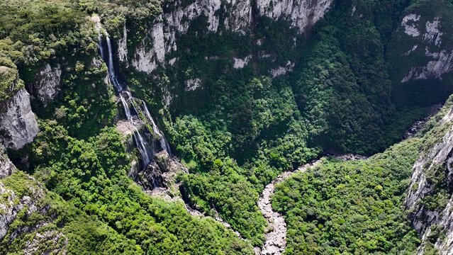 Itaimbezinho Canyon In Cambara Do Sul Rio Grande Do Sul Brazil. Dramatic Landscape Of Beautiful Canyons In The Tropical Scene. Road Outdoor Country Beautiful. Road Nature.