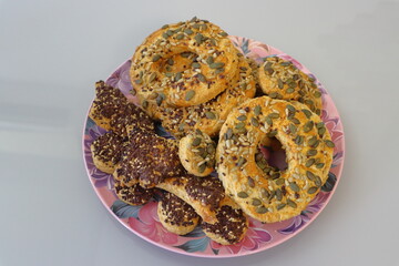 Bagels with sunflower seeds and sesame seeds on a plate