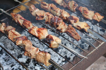 juicy barbecue at home on the grill