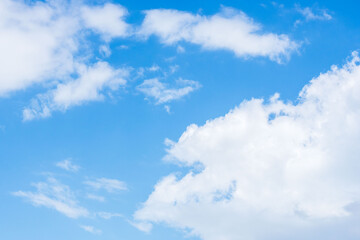 夏の空　澄んだ青空と雲302