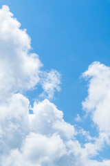 夏の空　澄んだ青空と雲302