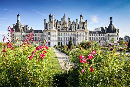 Chateau de Chambord, panoramic view from the garden