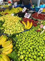 fresh fruit market