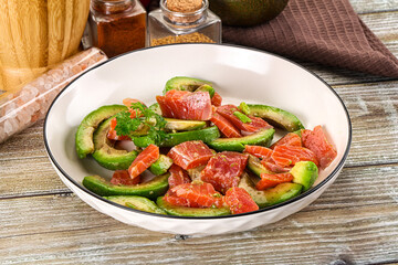 Salad with avocado and salmon