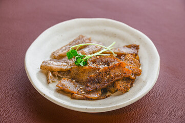 冷凍こんにゃくの炒め物　二種類