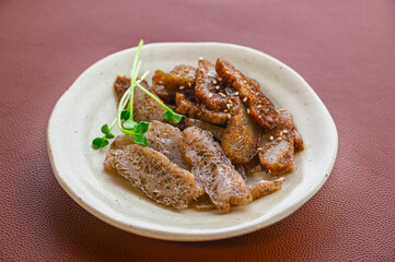 冷凍こんにゃくの炒め物　二種類