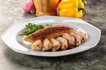 Roasted duck breast with slices