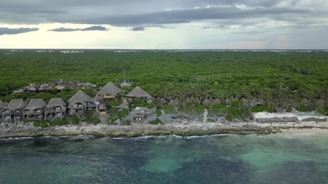 Tulum - Playa y Selva II