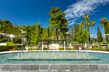 Hilside Park w Đenovići, Kumbor w Czarnogórze.  © fotozen