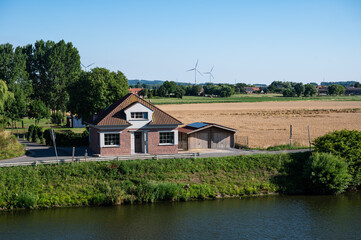 Obraz premium Agriculture field at the Wallon countryside in Pottes Celles, Hainuat, Belgium