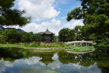  Hyangwonjeong Pavilion - Seoul, Korea