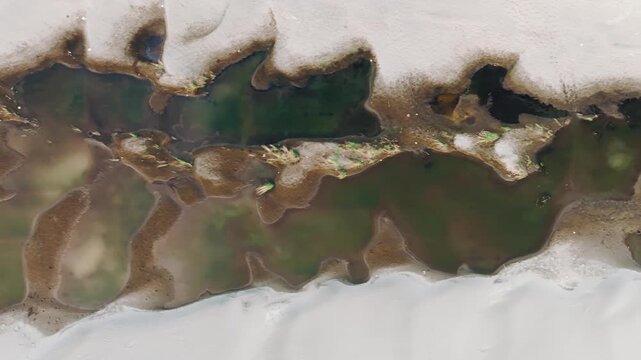 4K Aerial View Of Clear Shallow Water and Sandbar in Cagayan River, Solana, Philippines
showcasing the crystal-clear shallow water of the Cagayan River in Solana, Philippines