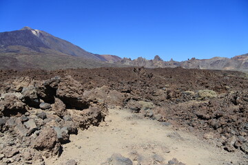 Lavafelder am Fuße des Pico del Teide	