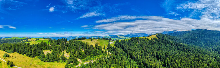 Schallenbergpass im Kanton Bern, Schweiz, Luftaufnahme, August 2025
