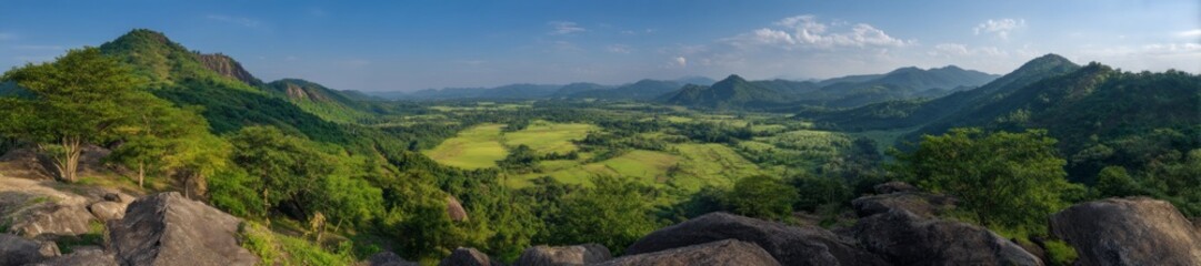 Obraz premium Panoramic nature view mountain landscape hdr