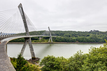 Pont de Térénez entre Argol et Rosnoën dans le département du Finistère - Bretagne