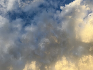 Clouds sky cloudscape weather cloudy heaven Cloud summer sunlight horizon day white atmosphere beauty light freedom environment dawn Himmel Sonnenuntergang Wolken Sonne Sommer bewölkt Gewitter
