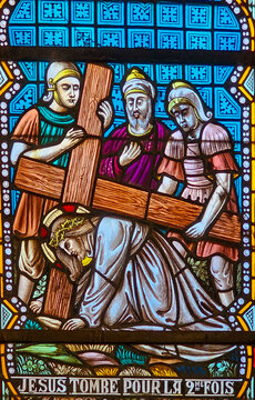 Stained Glass &ndash; Jesus Falls the Second Time, Rochefort Church, Belgium