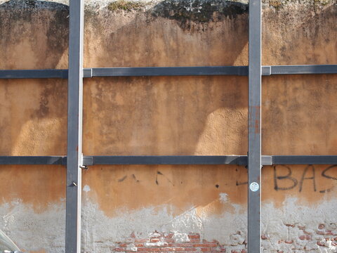 old wooden doo
