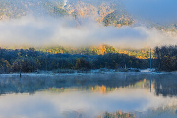 日本の風景　長野　晩秋の上高地　大正池