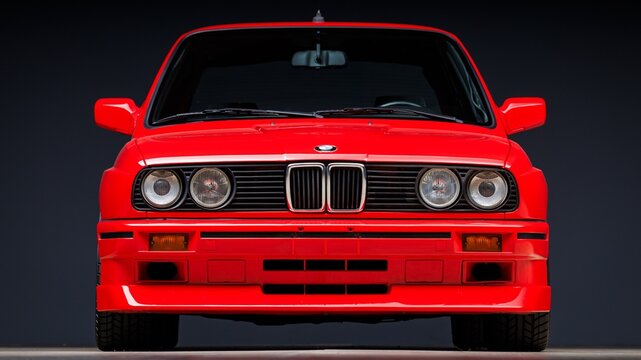 Phoenix, AZ, USA
November 10, 2025
BMW E30 M3 EVO 2