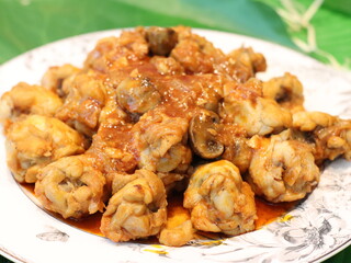 Stir-fried chicken with barbecue sauce — tender chicken pieces cooked in a sweet and smoky BBQ sauce, perfect for a flavorful and quick meal.