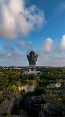 Obraz premium Aerial view of the famous Garuda Wisnu Kencana statue landmark in Bali.
