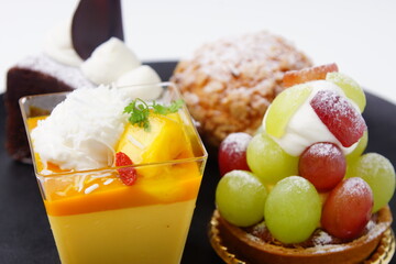 フルーツケーキ　ショコラ　マンゴプリン