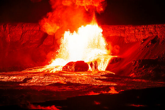 Lava fountains erupt from Halemaʻumaʻu crater during Episode 24 of Kīlauea Volcano's eruption on June 4, 2025, in Hawaiʻi Volcanoes National Park, Big Island, Hawaii.