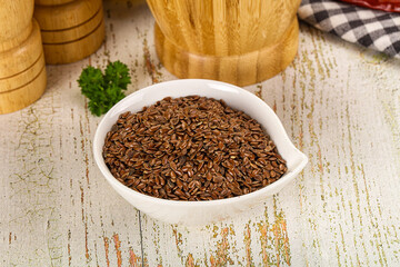 Brown flax seeds in the bowl