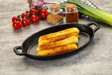 Crispy breaded mozarella cheese sticks