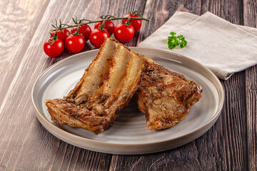 Steamed pork ribs with spices