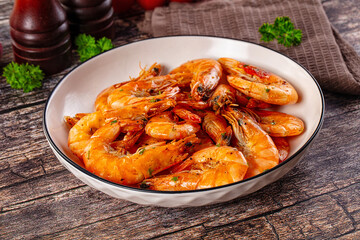 Delicous roasted tiger prawn snack