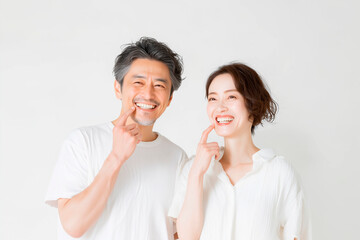 男性と女性のデンタルケア