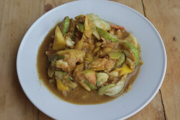 a plate of rujak