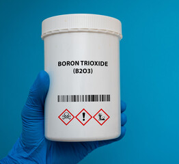 Boron Trioxide (B2O3)